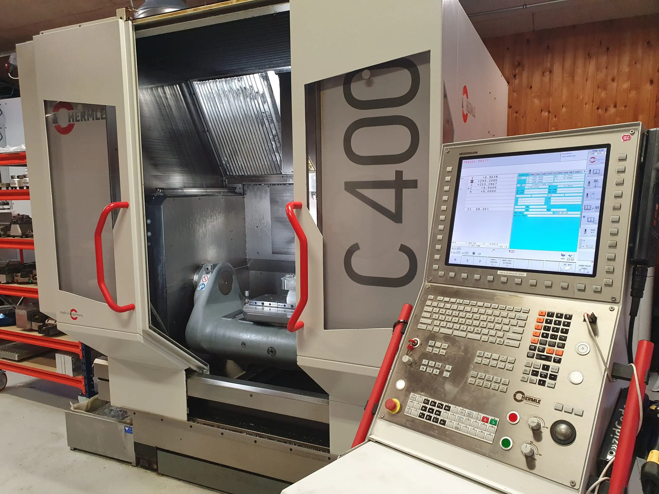 Hermle C400 CNC, en del af JDdesigns maskinkapacitet
